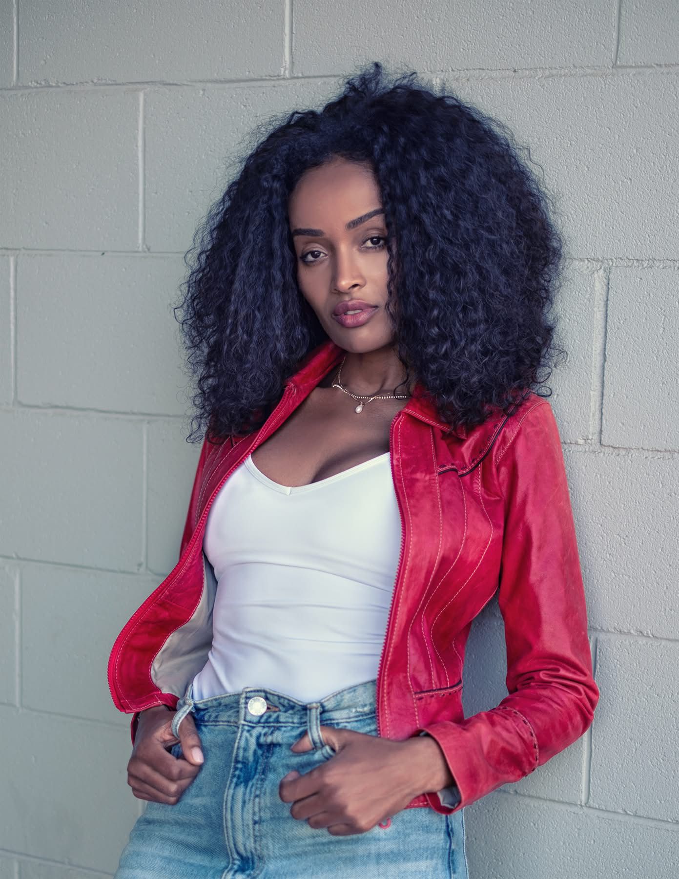 Model Mimi, Canadian fashion and commercial model, editorial portrait